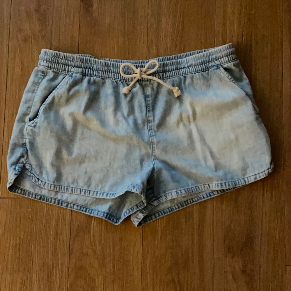 Aerie chambray soft shorts size large